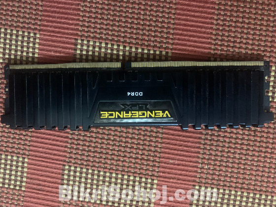corsair vengeance 4gb ddr4 ram